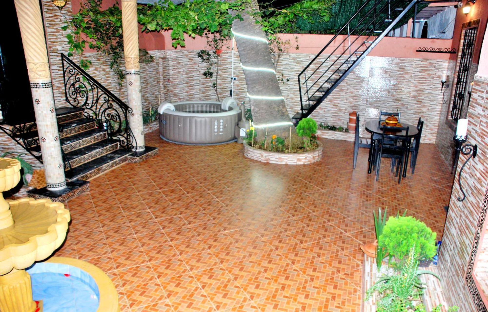 Dar Lghzal Special Offer In Rabat Winner Of Guest Experience 2025 Awards Traditional Sahrawi And Berber Privative Villa With Swimming Pool Jacuzzi Sea View And On Site Restaurant Ideal For Family And Groups In Rabat'S Center No Car Required Dış mekan fotoğraf
