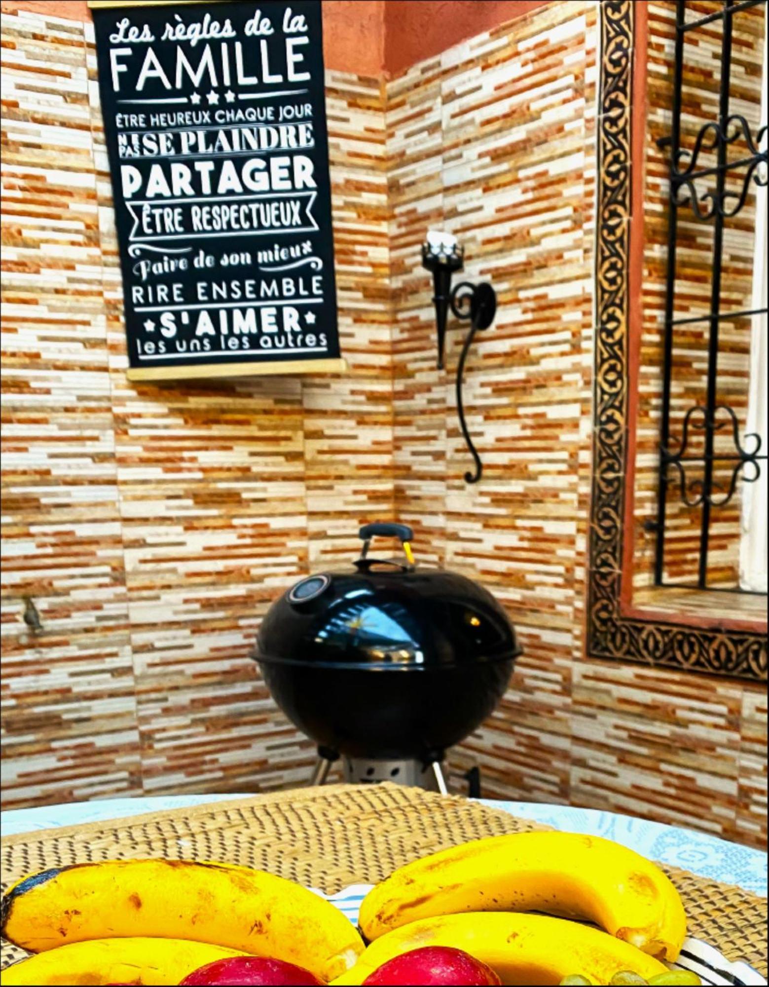 Dar Lghzal Special Offer In Rabat Winner Of Guest Experience 2025 Awards Traditional Sahrawi And Berber Privative Villa With Swimming Pool Jacuzzi Sea View And On Site Restaurant Ideal For Family And Groups In Rabat'S Center No Car Required Dış mekan fotoğraf