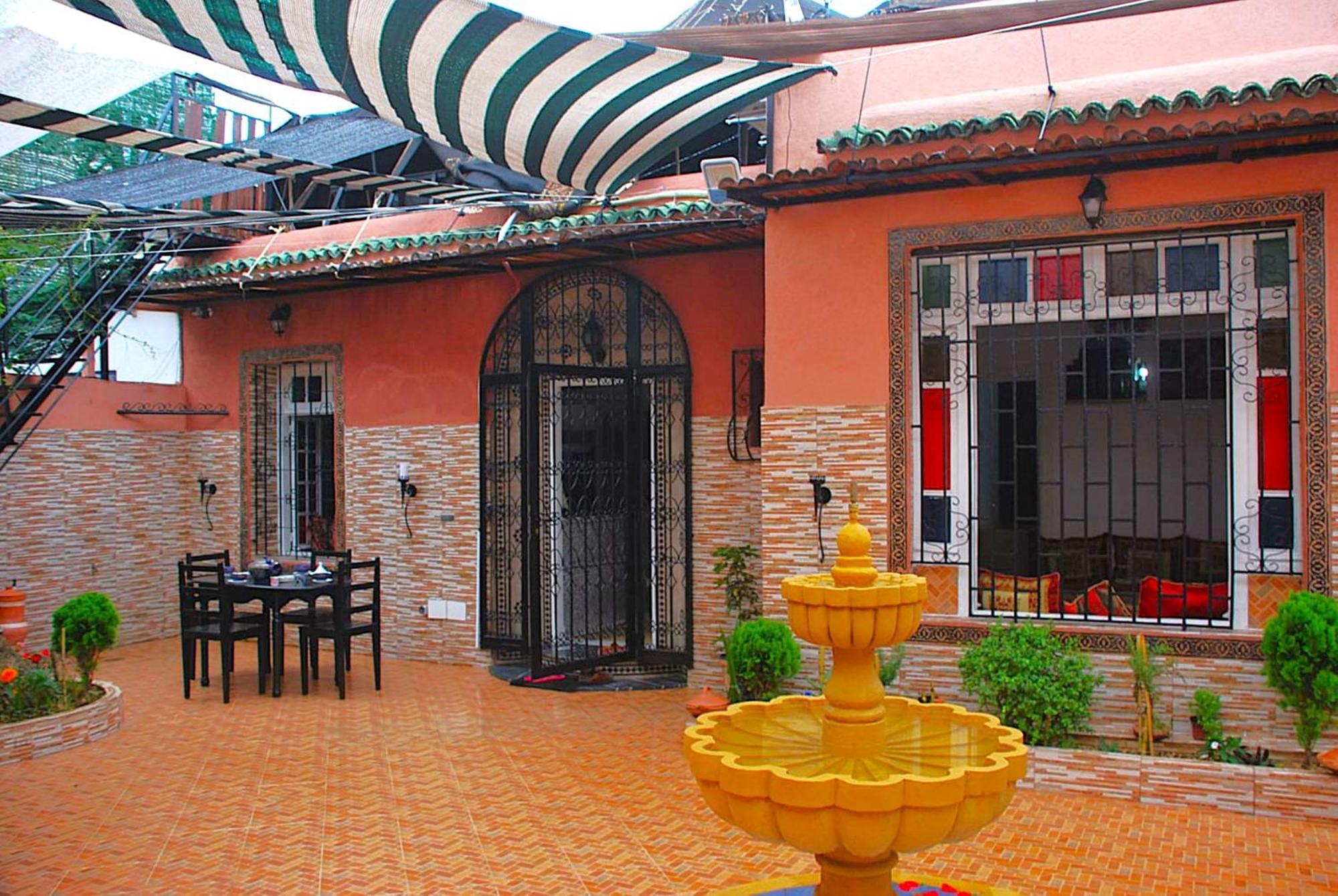 Dar Lghzal Special Offer In Rabat Winner Of Guest Experience 2025 Awards Traditional Sahrawi And Berber Privative Villa With Swimming Pool Jacuzzi Sea View And On Site Restaurant Ideal For Family And Groups In Rabat'S Center No Car Required Dış mekan fotoğraf